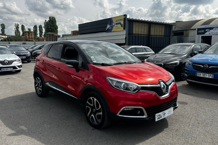 RENAULT CAPTUR