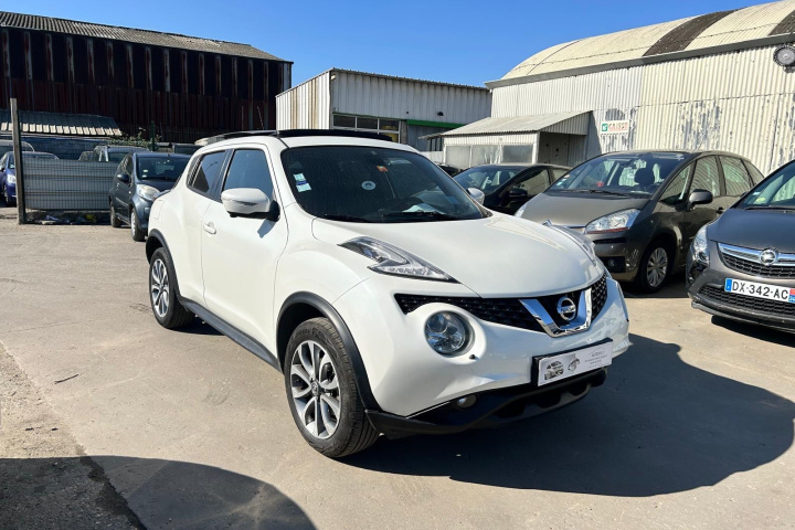 NISSAN JUKE