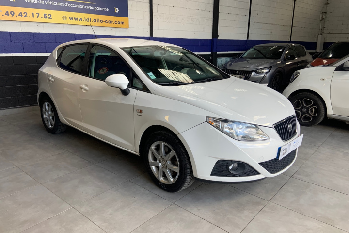 SEAT IBIZA