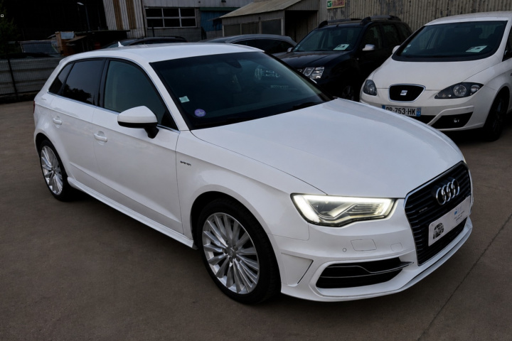 AUDI A3 SPORTBACK