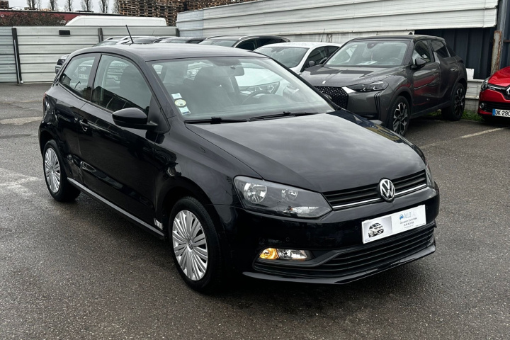 VOLKSWAGEN POLO SOCIETE