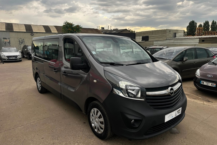 OPEL VIVARO COMBI