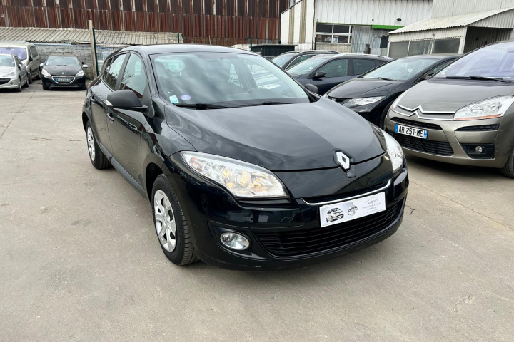 RENAULT MEGANE III BERLINE