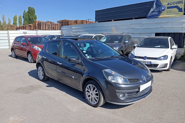 RENAULT CLIO III