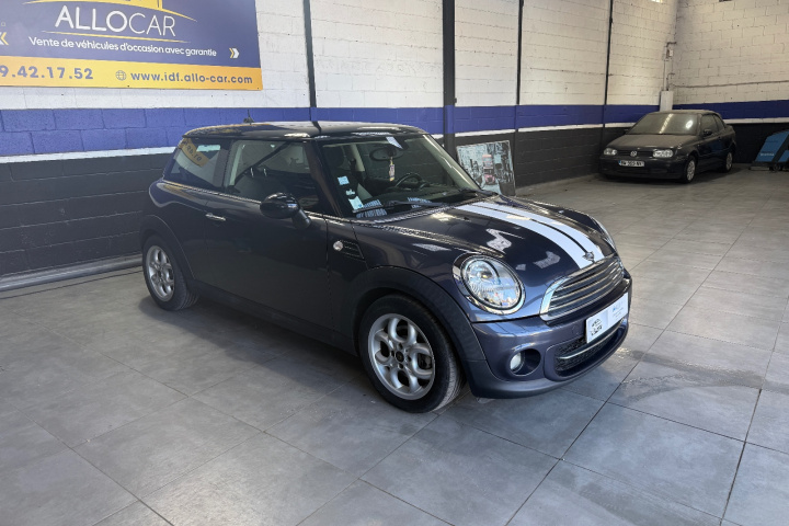 MINI HATCH R56
