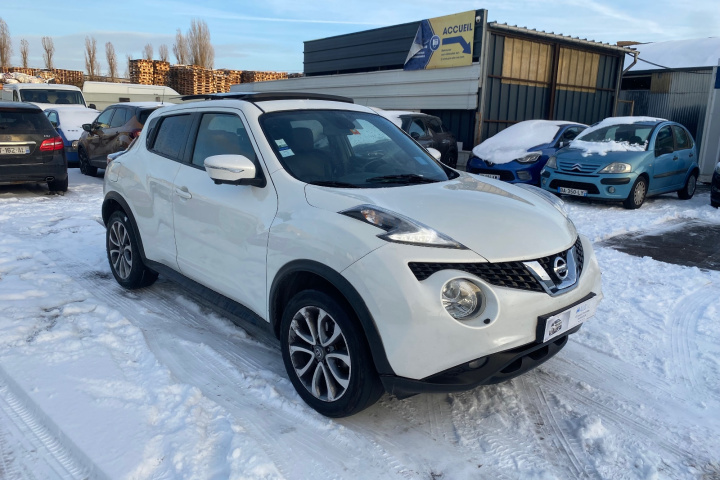 NISSAN JUKE