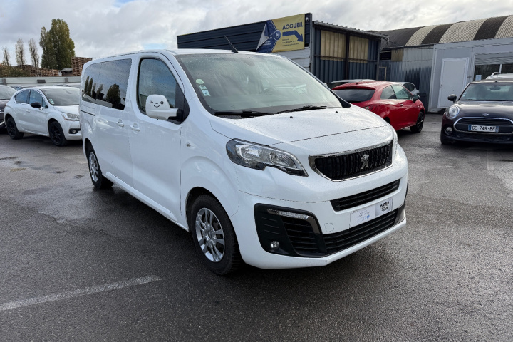 PEUGEOT TRAVELLER