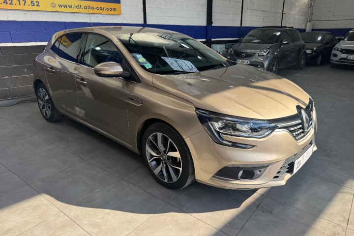 RENAULT MEGANE IV BERLINE