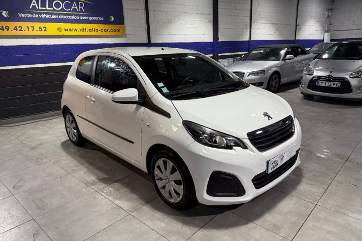 PEUGEOT 108
