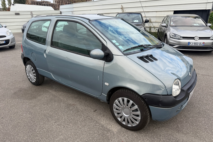 RENAULT TWINGO