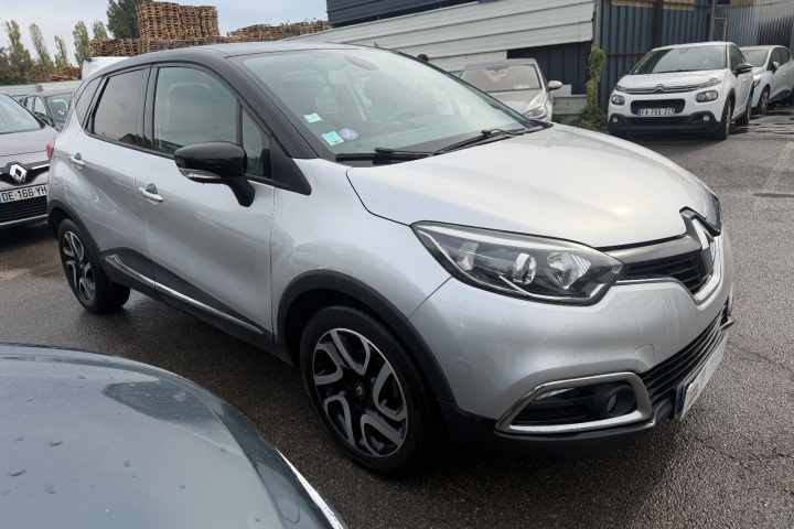 RENAULT CAPTUR