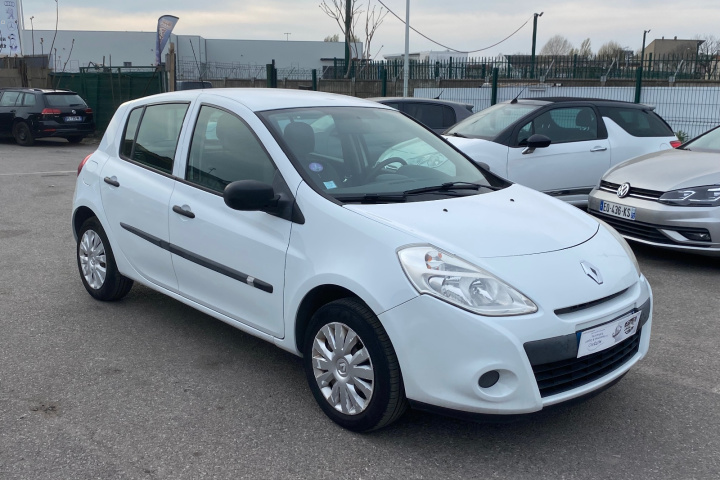RENAULT CLIO III