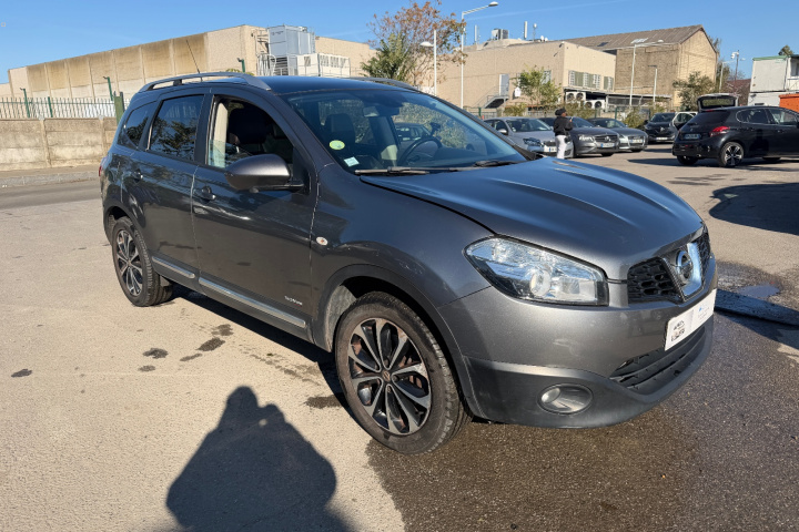 NISSAN QASHQAI+2