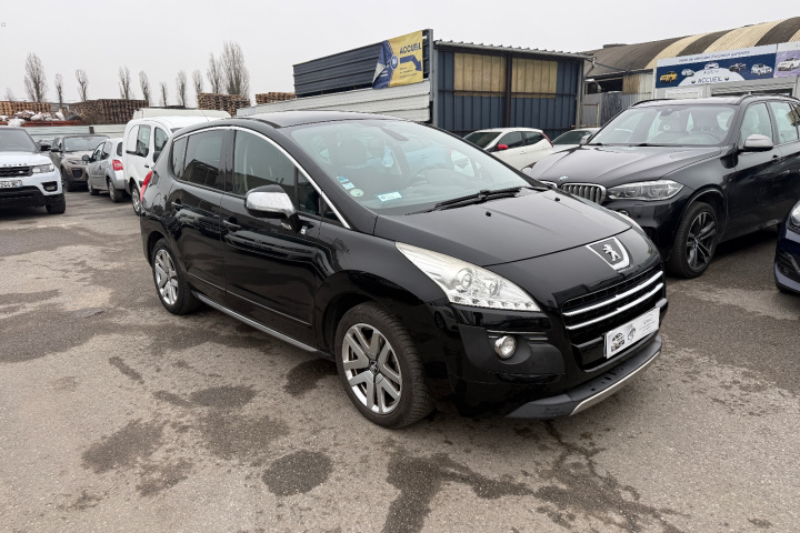 PEUGEOT 3008 HYBRID4