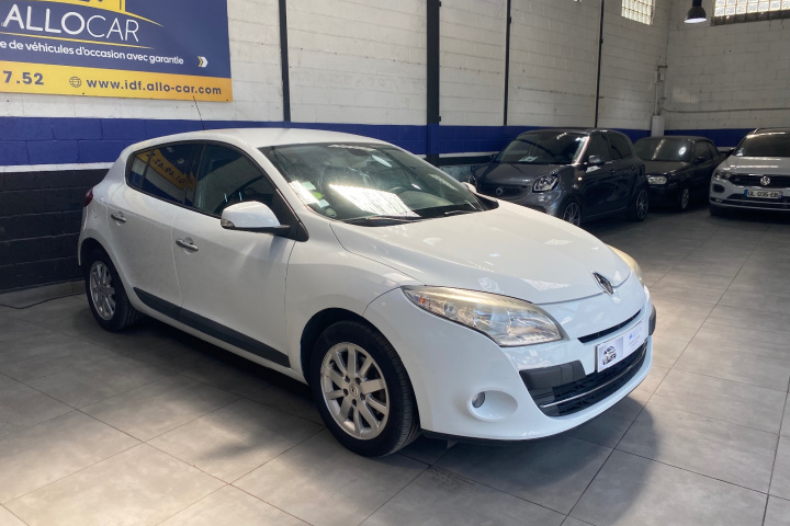RENAULT MEGANE III BERLINE