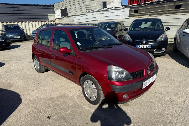 RENAULT CLIO