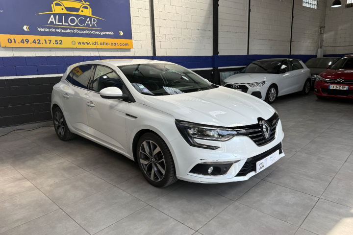 RENAULT MEGANE IV BERLINE