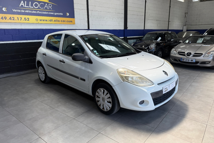 RENAULT CLIO III