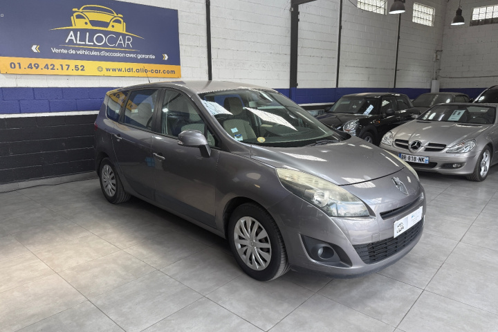 RENAULT GRAND SCENIC III