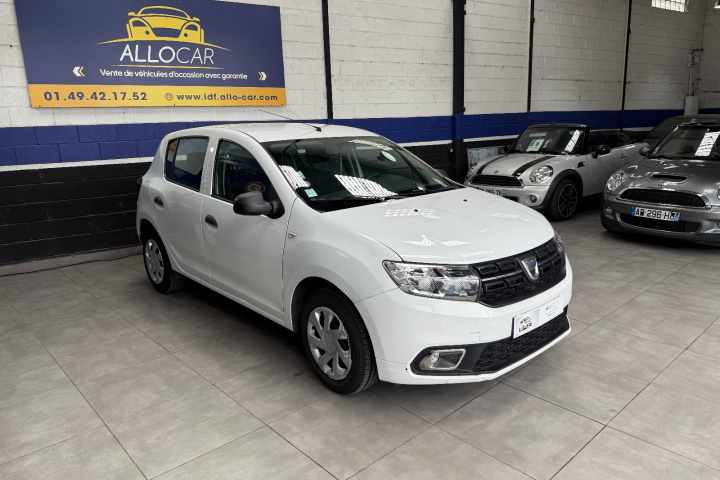 DACIA SANDERO