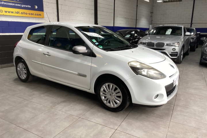 RENAULT CLIO III