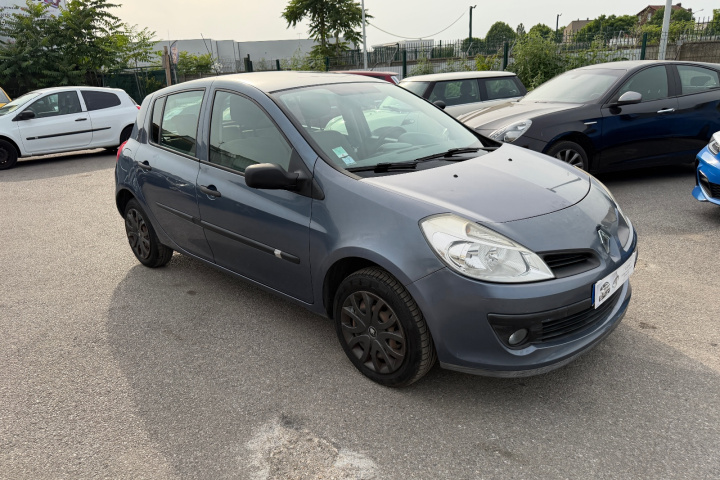RENAULT CLIO III
