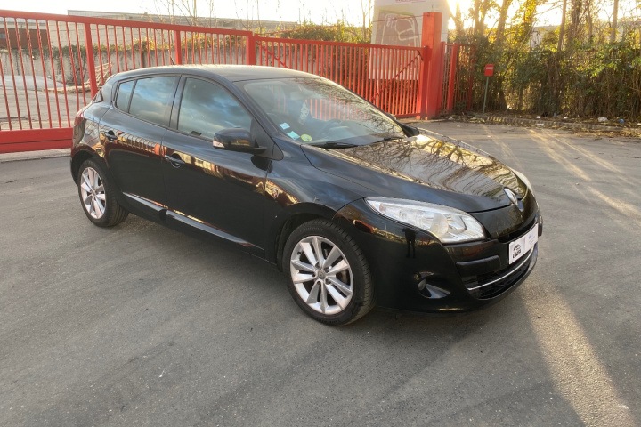 RENAULT MEGANE III BERLINE